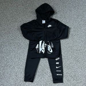 Nike Track Suit